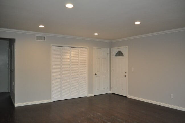 Sala de estar - 18142 Mandarin Ln, D