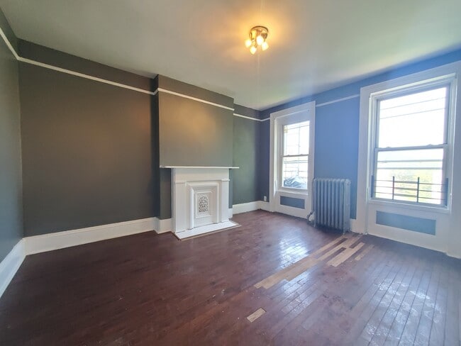 Photo - 70 Brinkerhoff St Unit 3