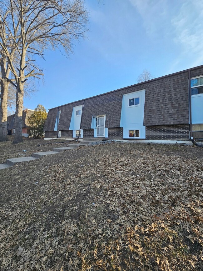 Building Photo - 720 N 70th St Unit 720 N 70th St Kansas City