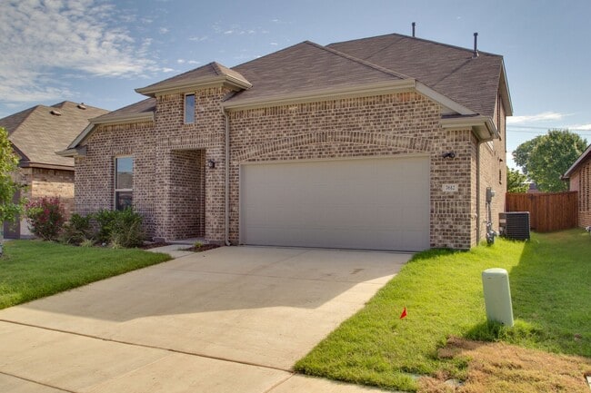 7612 Spring Dr