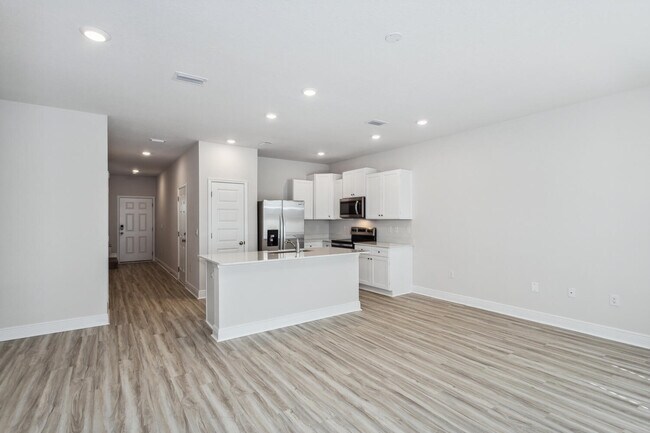 Photo - 5685 Stellarjay St