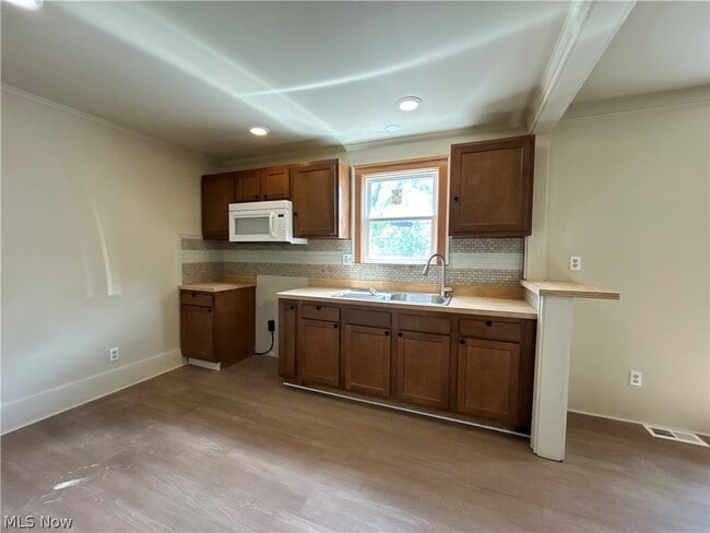 Photo - 1317 Plum St Unit Rear