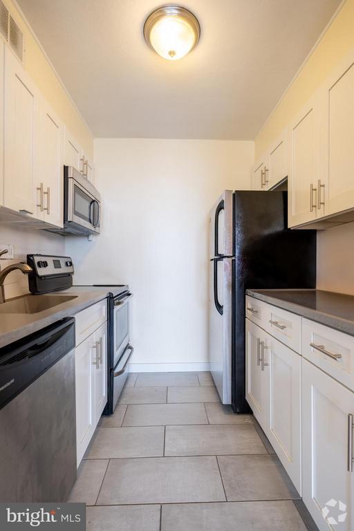 Building Photo - 224-30 W Rittenhouse Square Unit 1108