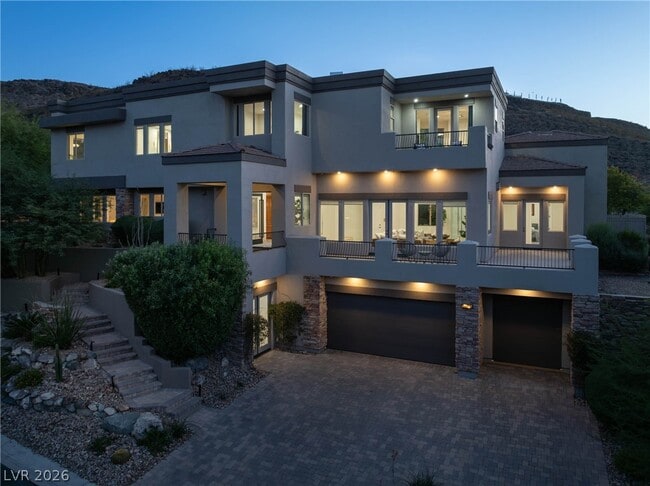 Photo - 1635 Liege Dr