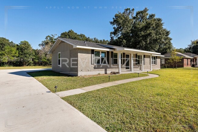 Photo - Beautifully Updated 4-Bedroom Home in West...
