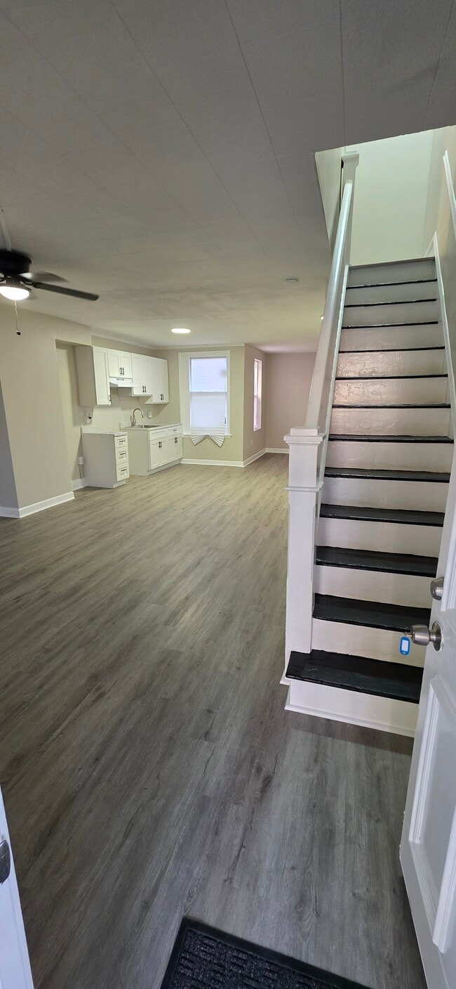 Photo - 1203 Darley Ave