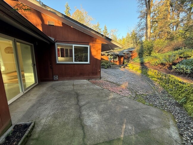 Photo - 1808 E 28th Ave