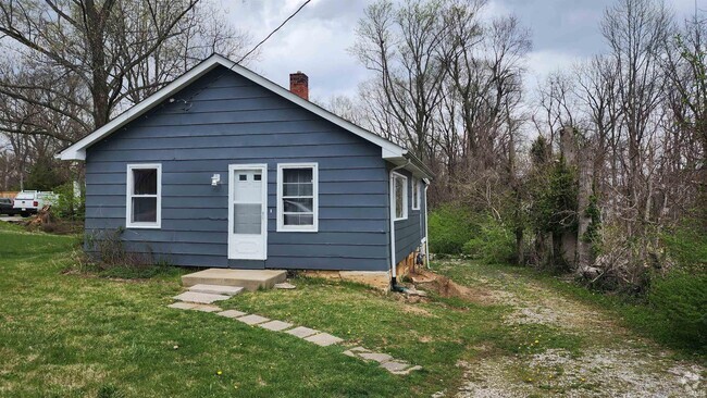 Building Photo - 820 W Ralston Dr Rental