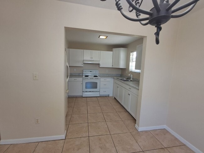 Photo - 1837 S Markley Ct