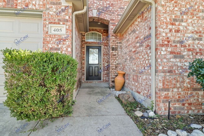 Photo - 405 Mustang Trail