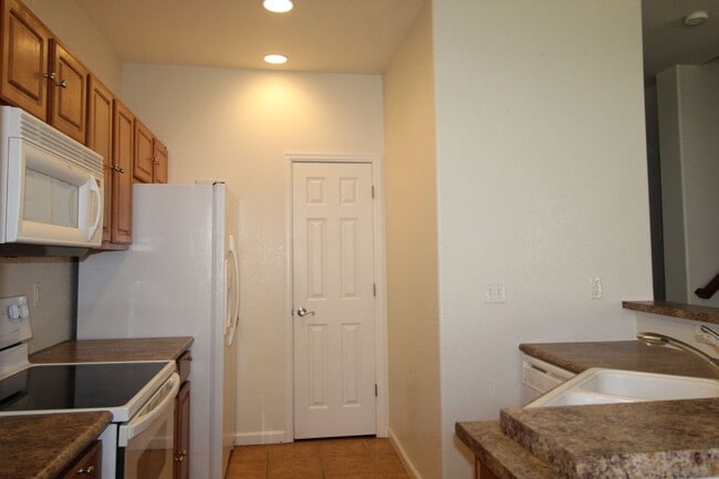 Photo - Very nice Townhome in Rigden Farm