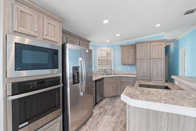 Photo - 805 Beech Ct