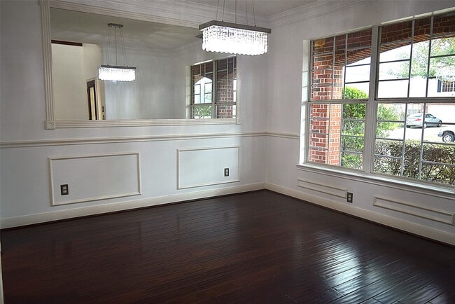 Photo - 4911 Dwarf Honeysuckle Ct