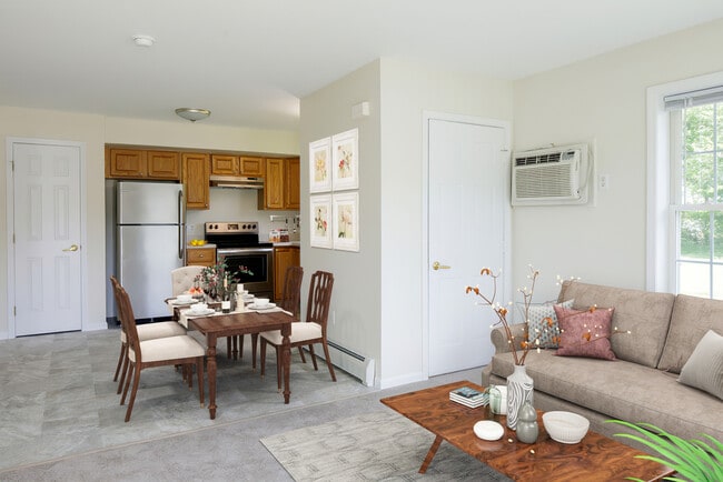 1-Bd. Living/Dining Area