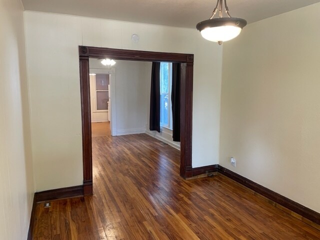 523 E 3rd St Unidad 523 E 3rd Street