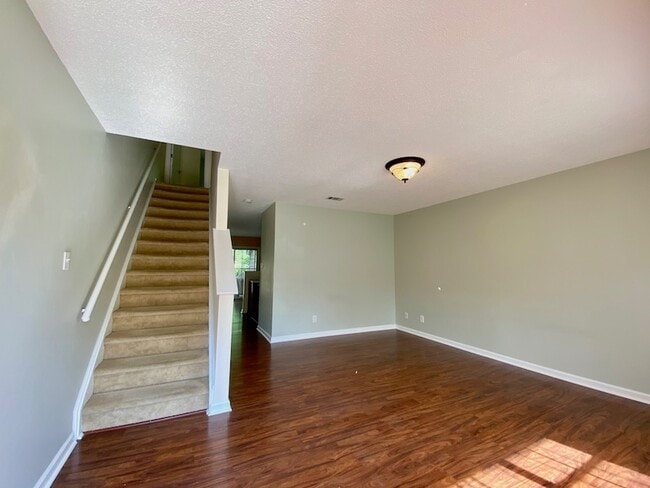 Photo - 2126 Alpine Rd