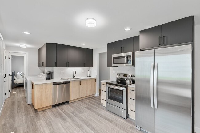 Photo - 1026 Sharon Ln