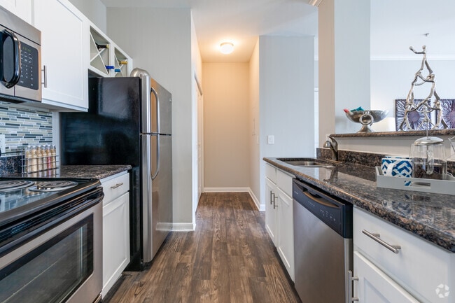 1 BR, 1 BA - 779SF Kitchen - Milano Apartments