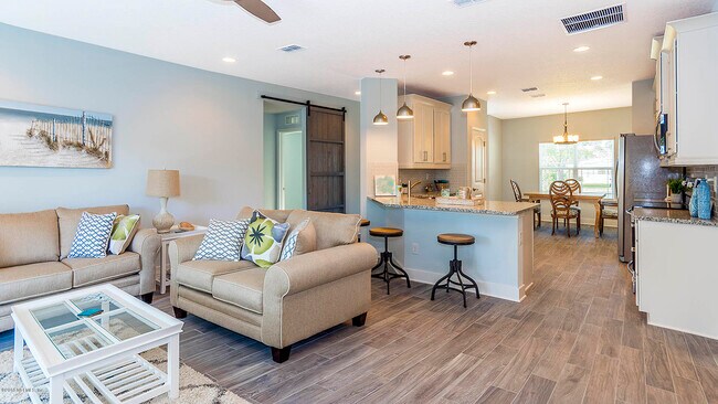 Photo - 707 Amberjack Ln