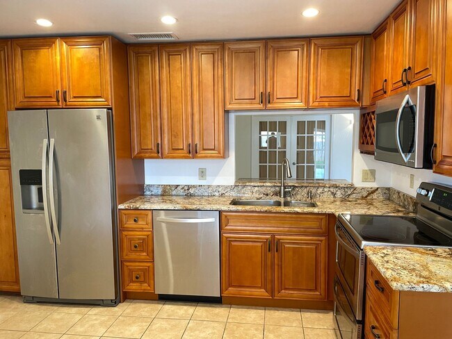 Photo - Easy Living in Palm Beach Gardens—Minutes ...