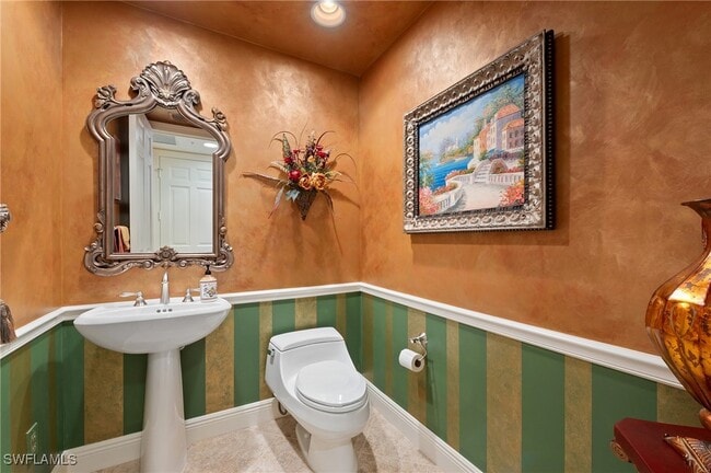 Building Photo - 4875 Pelican Colony Blvd Unit 1604