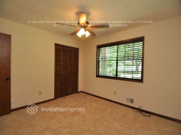 Photo - 3336 Alcazar Dr SW