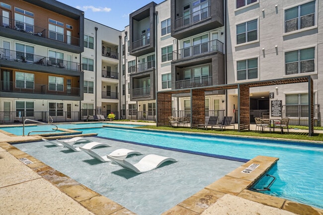 Photo - Archer Medical District