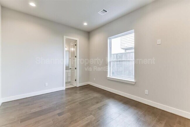 10915 Brookeshire Chase Ln