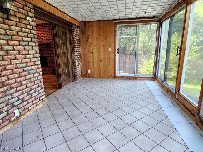 Photo - 59 Trumbull Dr