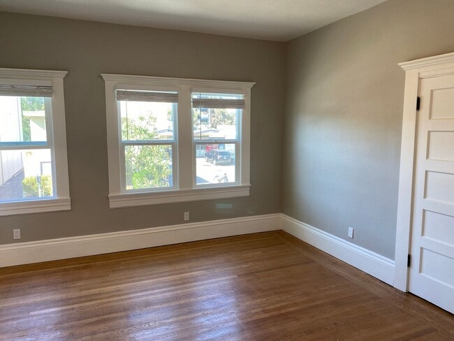 Photo - 4198-4198 Piedmont Ave Unit 4190 #2