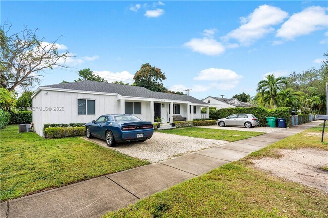 Photo - 5854 SW 62nd St