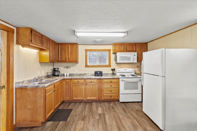 Photo - SR 235 #2