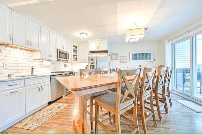 Building Photo - 518 W Brigantine Ave