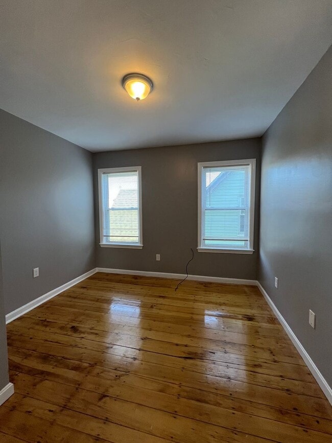 Photo - 94 Armandine St Unit 3
