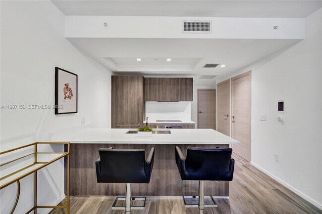 Photo - 801 S Miami Ave Unidad 1106