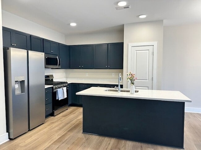 Photo - 816 Pryor St