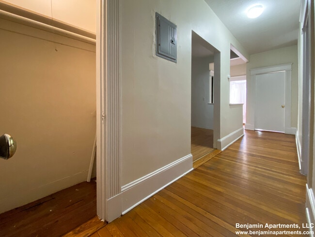 Photo - 1589 Beacon St Unit 11