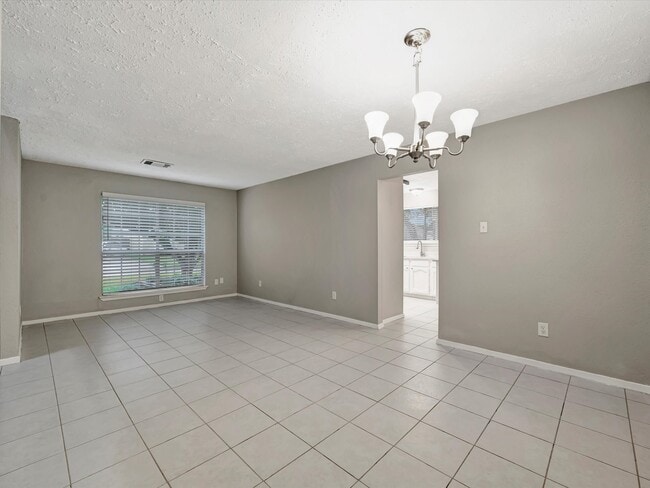 Photo - 2312 Meade Ct