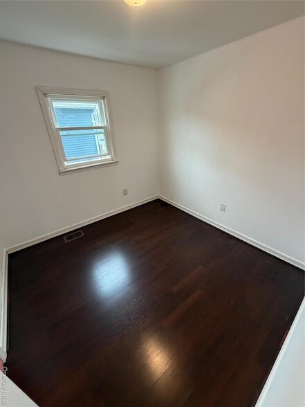 Photo - 28-88 Faber Terrace