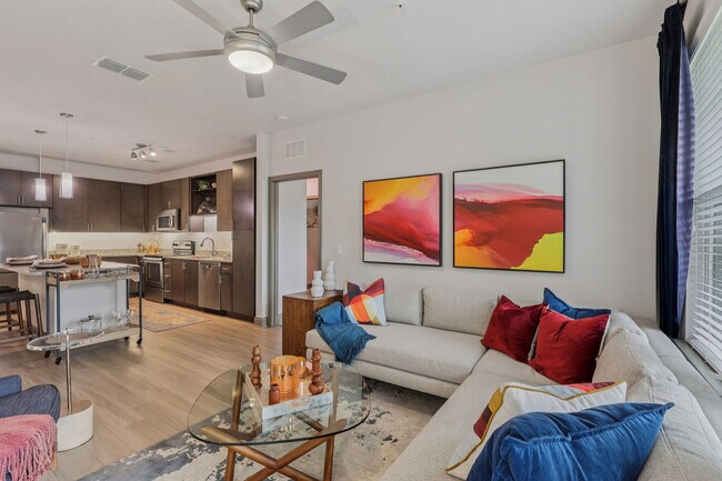 Photo - Cortland Hunters Creek