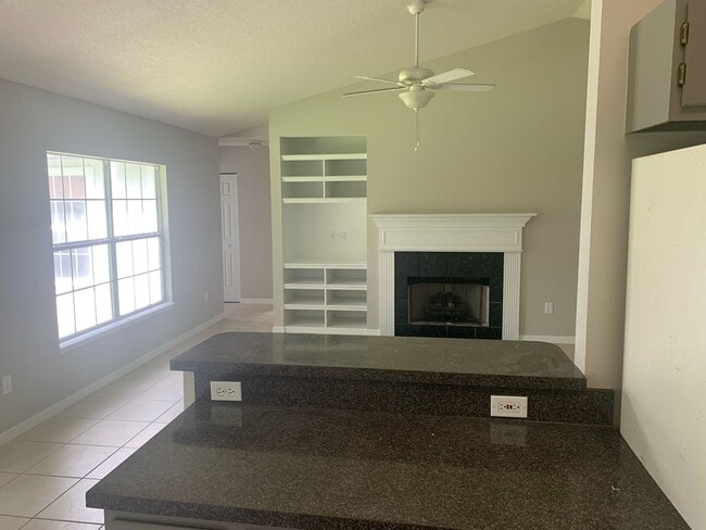 Photo - 3 bedroom 2 bath home in Mentone