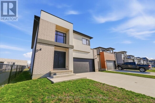 Photo - 140 Crestview Dr