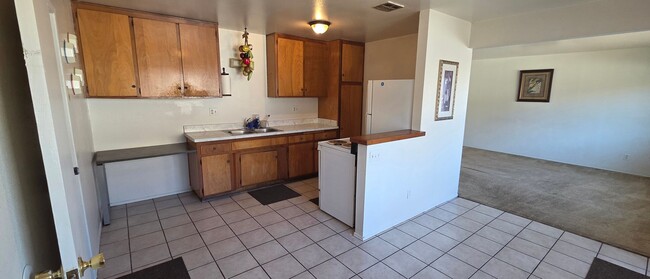Photo - 930-934 Emory Street Unit 934