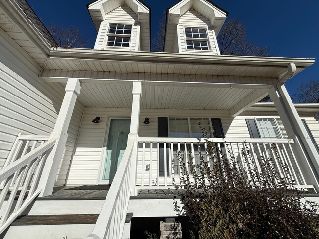 Photo - Charming 3 Bedroom Cape Cod