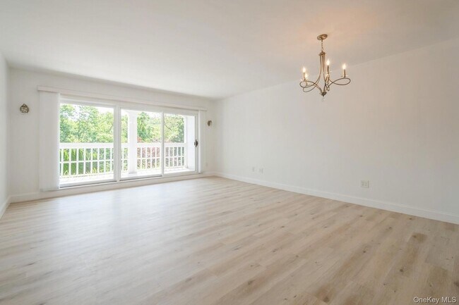 Photo - 333 N State Rd Unidad 20E