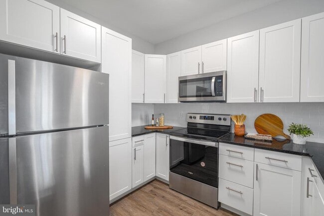 Photo - 700 Citation Ln Unit 1824