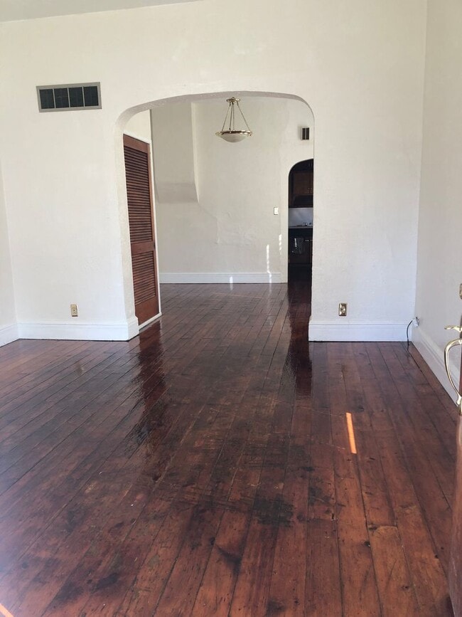 Photo - 2 Bedroom 1 bath