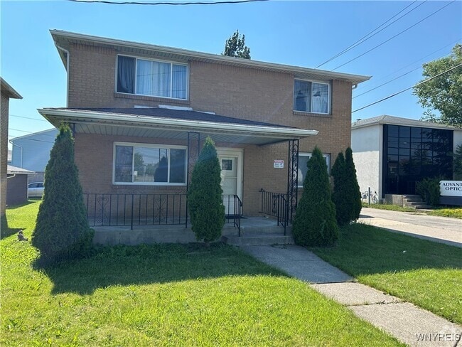 Building Photo - 688 Dick Rd Rental