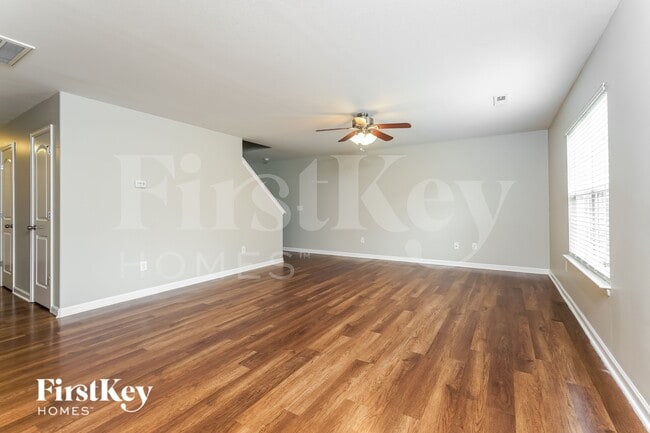 Photo - 6600 Maderia Ct