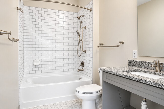 Atlantic Blvd Apartments